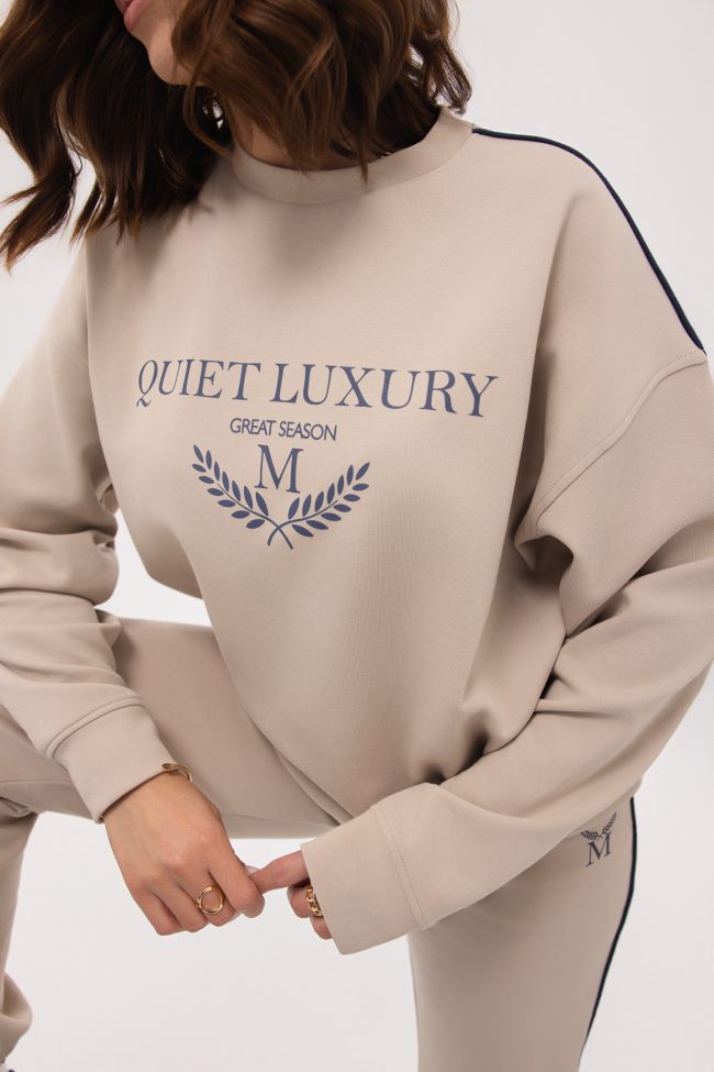 Double soft-crewneck
