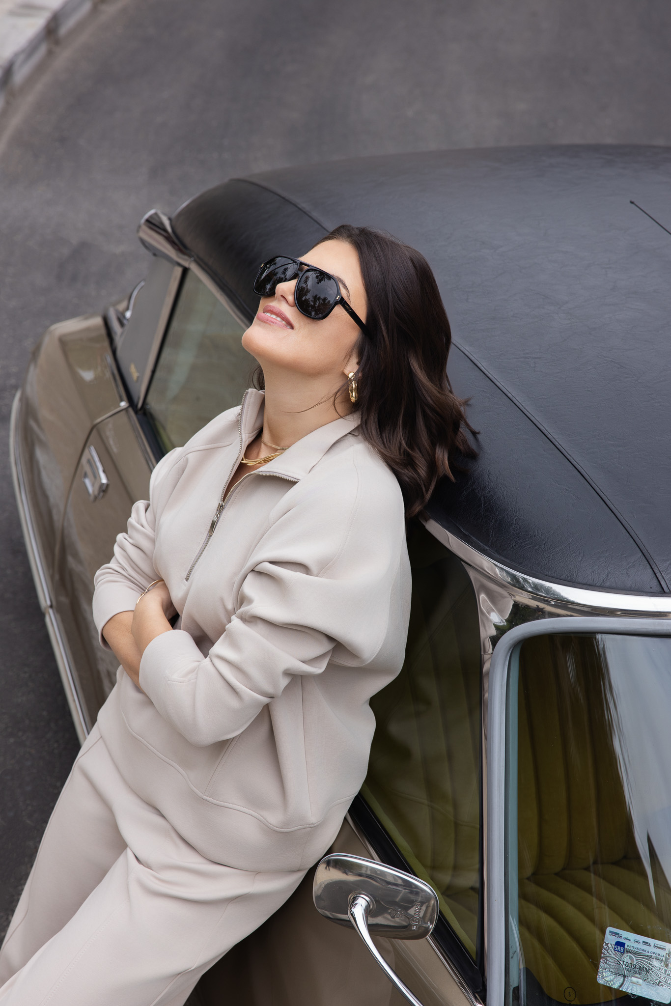 20251011123634-076A2015